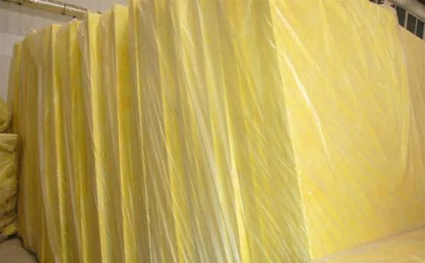 南陽(yáng)玻璃棉板廠家淺談玻璃棉板的特點(diǎn)