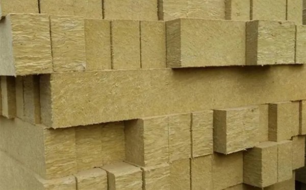 外墻巖棉板為什么要設置隔汽層？